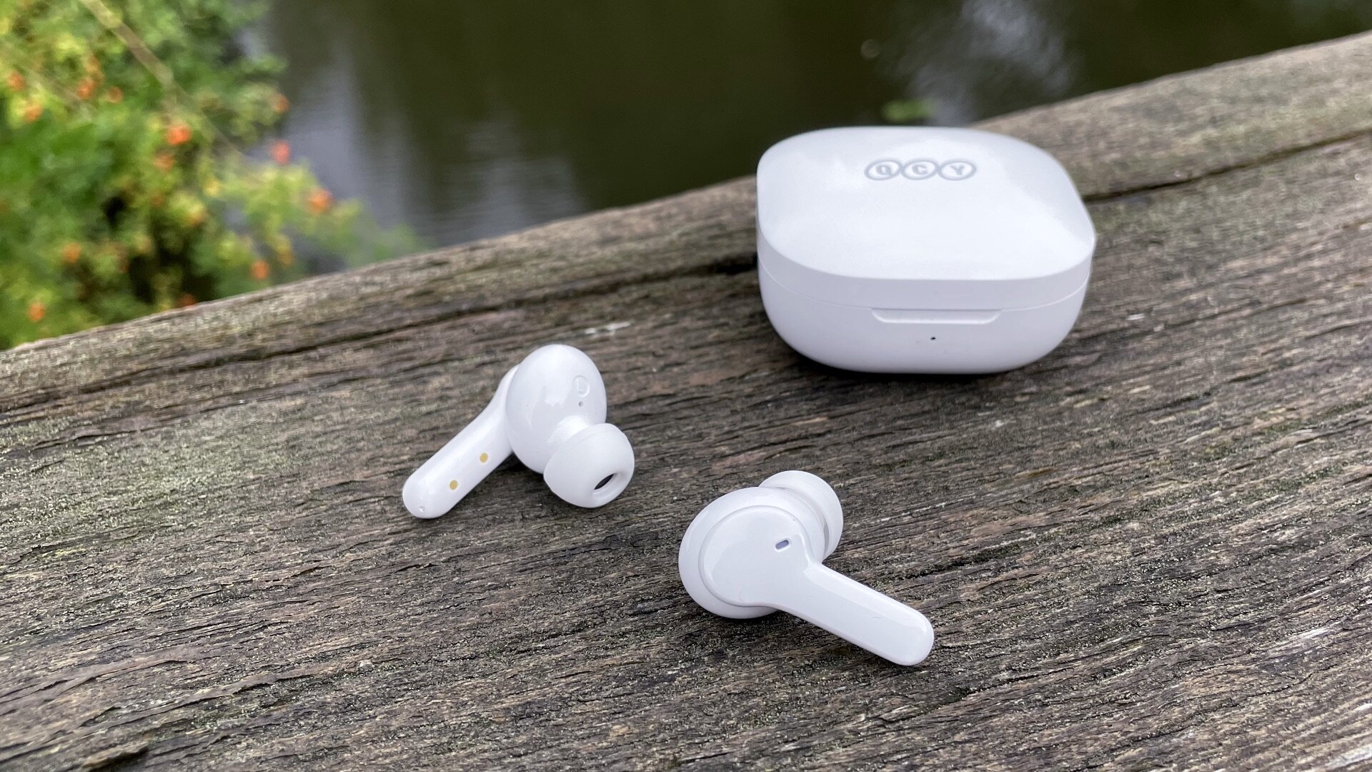 Top Wireless Earbuds for Enhancing Your Google Pixel 7a Experience