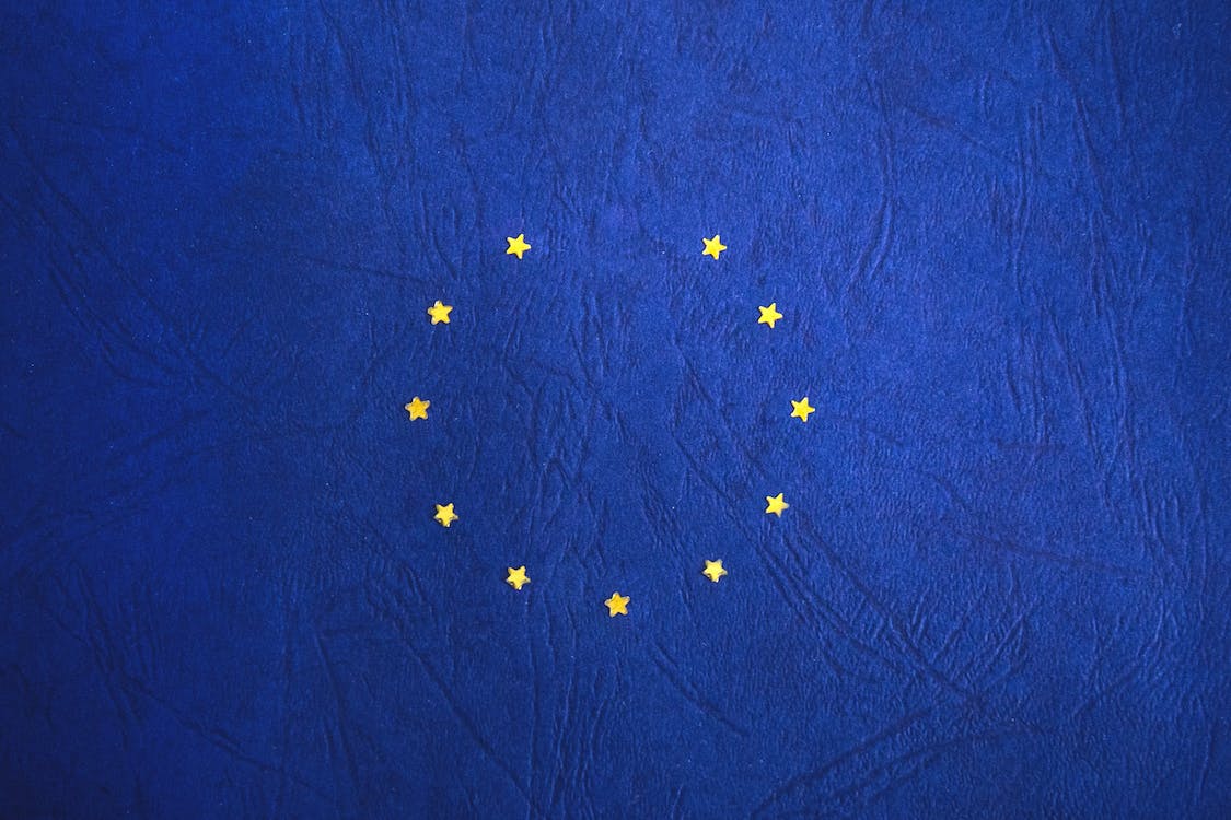 Apple and Microsoft Seek Exemption from EU’s “Gatekeeper” Designation for iMessage and Bing