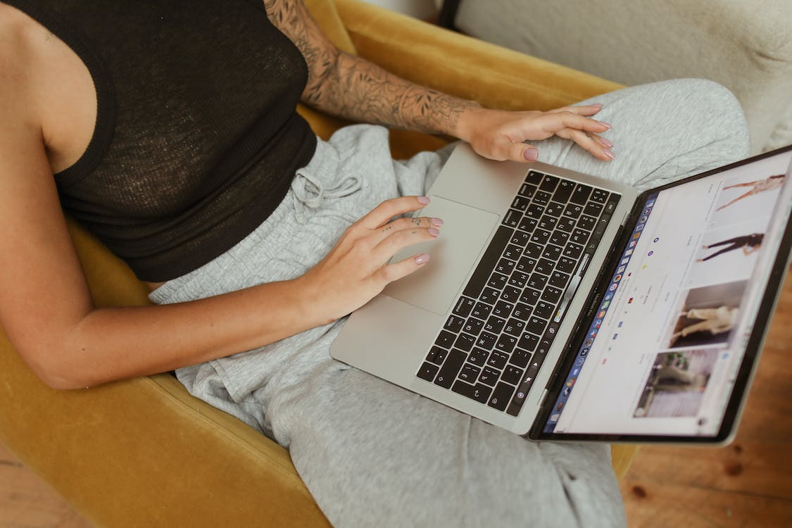 Your Guide to Choosing the Perfect Laptop: 4 Simple Steps