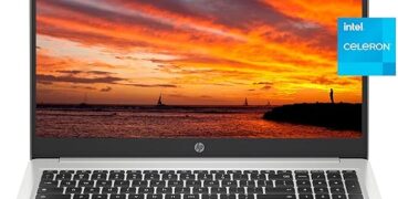 HP Chromebook 15 inch Laptop, FHD Display, Intel Celeron N4500, 8 GB RAM, 128 GB eMMC, Intel UHD Graphics, Chrome OS, 15a-na0010ca (2023)