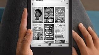 Amazon Kindle 16 GB (newest model) - Lightest and most compact Kindle, now with faster page turns, and higher contrast ratio, for an enhanced reading experience - Black