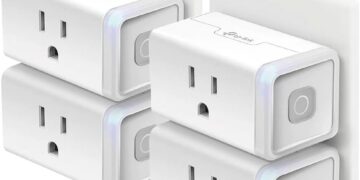 Kasa Smart Plug Mini by TP-Link (HS103P4) - Smart Home WiFi Outlet Works with Alexa, Echo and Google Home, No Hub Required, Remote Control, 2.4GHz WiFi Required, 15 Amp, UL Certified, 4-Pack, White